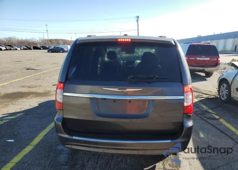 2015 Chrysler Town & Country Touring L from USA, damaged, VIN 2C4RC1CGXFR590672